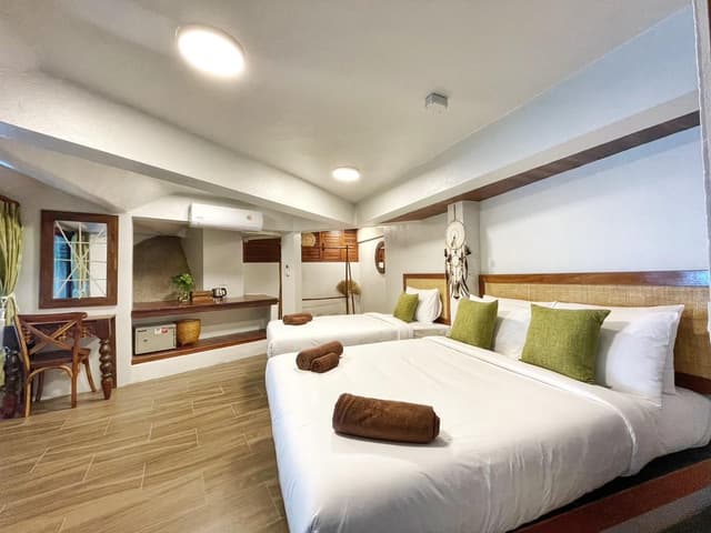 Heritage Sea View Room with Balcony