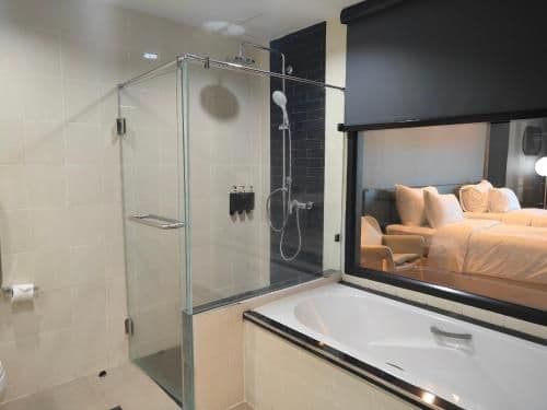 Superior Room -- 1 Bed