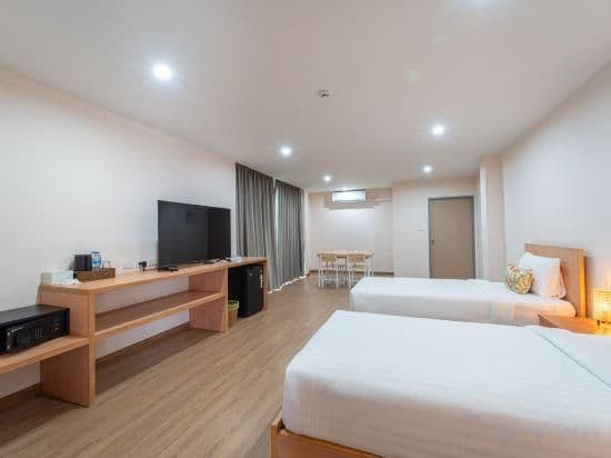 Corner Suite
