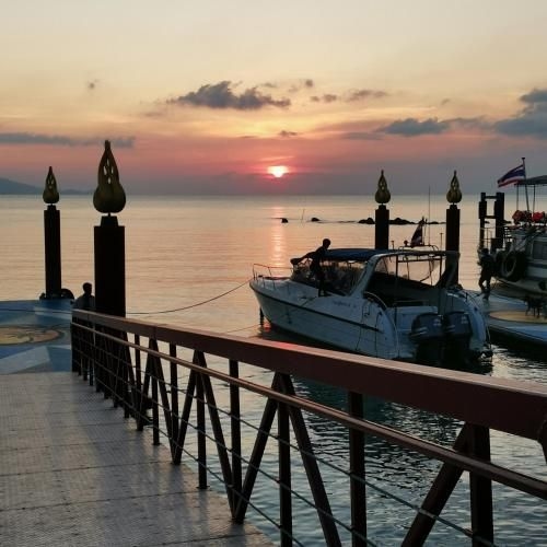 หาดริ้น วิลเลจ ฟูลมูน (Haadrin Village fullmoon)4