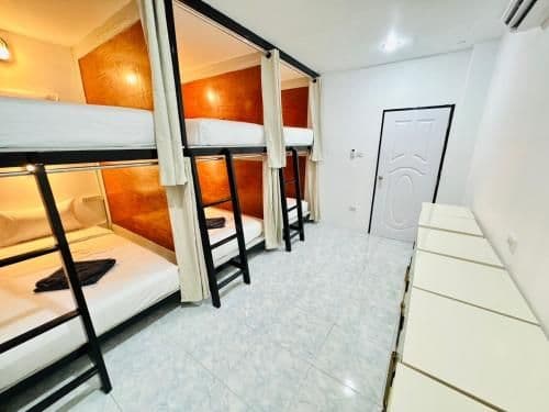 Mixed Dorm