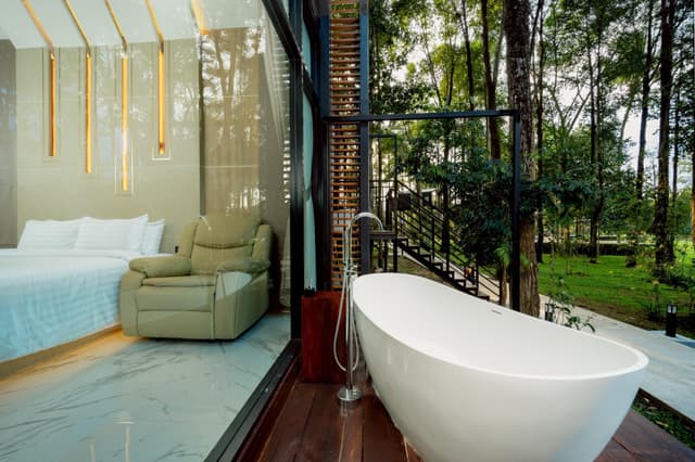 Deluxe Balcony
