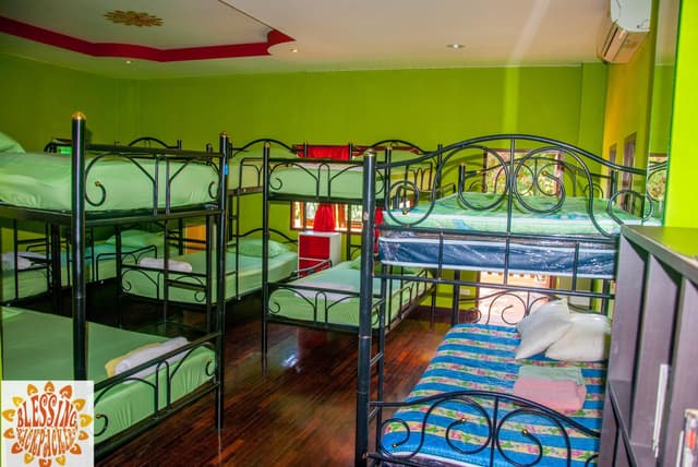 1 Person in 8-Bed Dormitory with En-Suite - Mixed