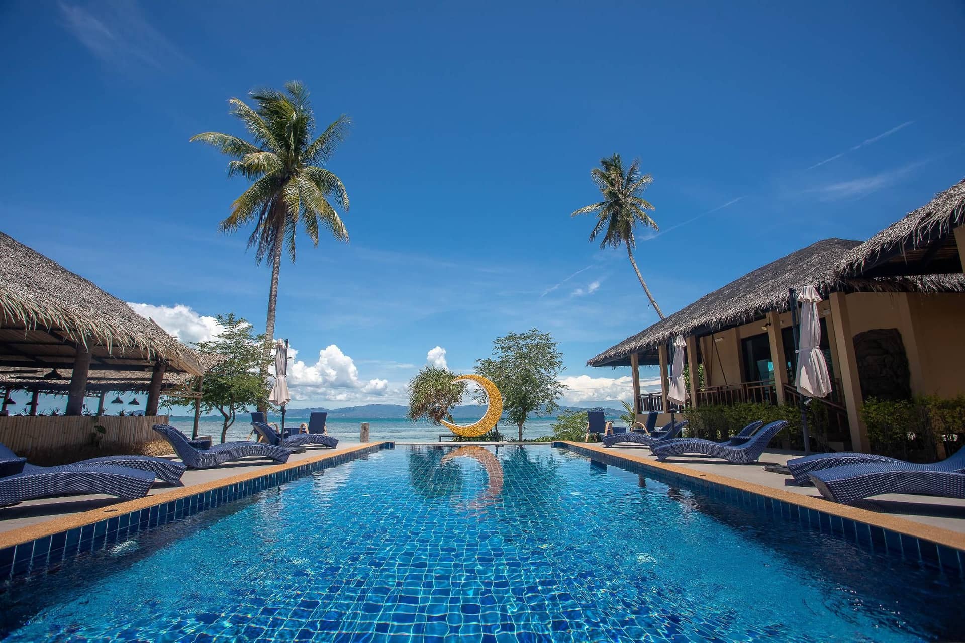 Absolute Beachfront Resort Absolute Beachfront Resort