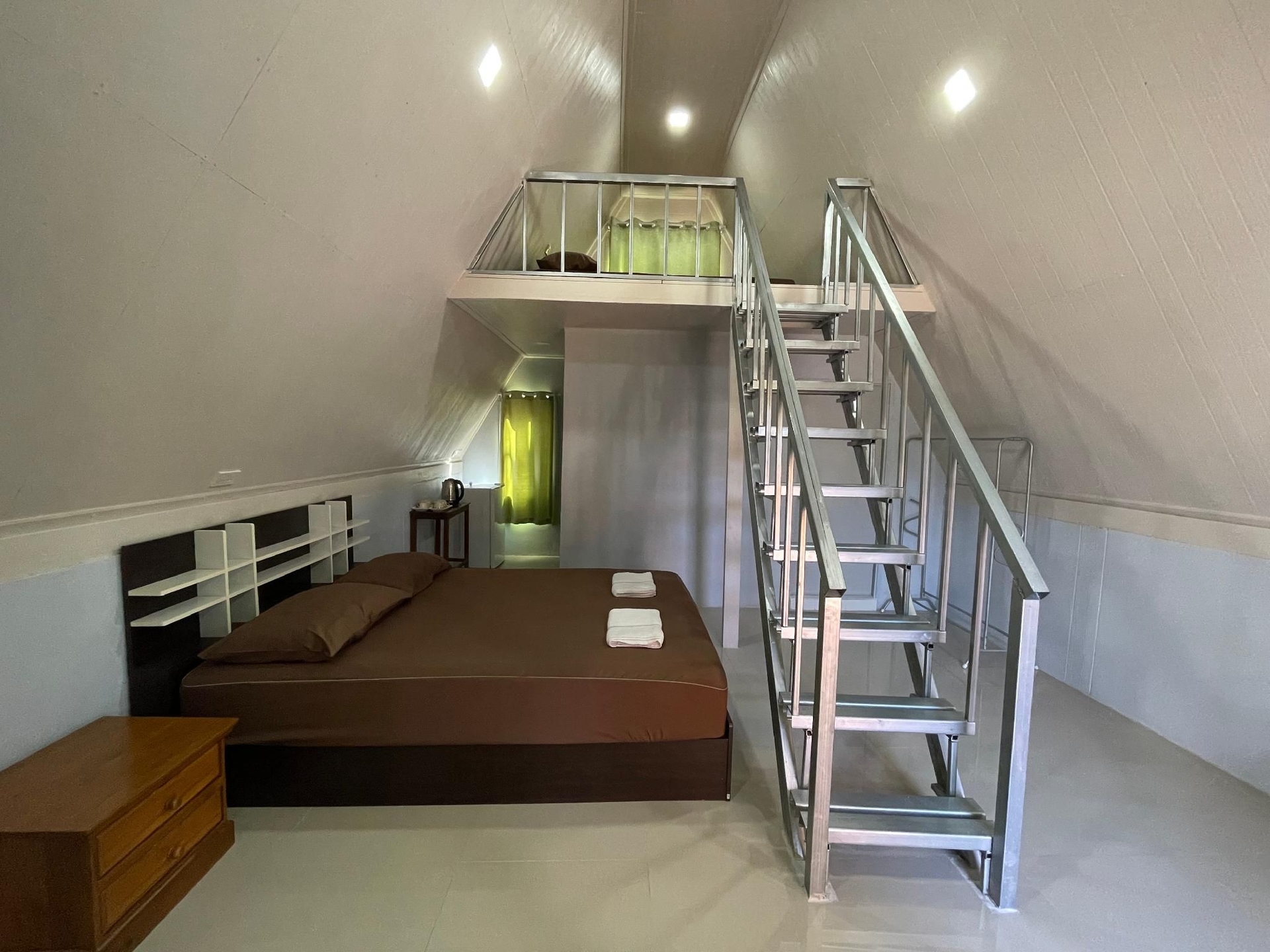 ภัทร์จรัสโฮมสเตย์ (Patjarad homestay)1