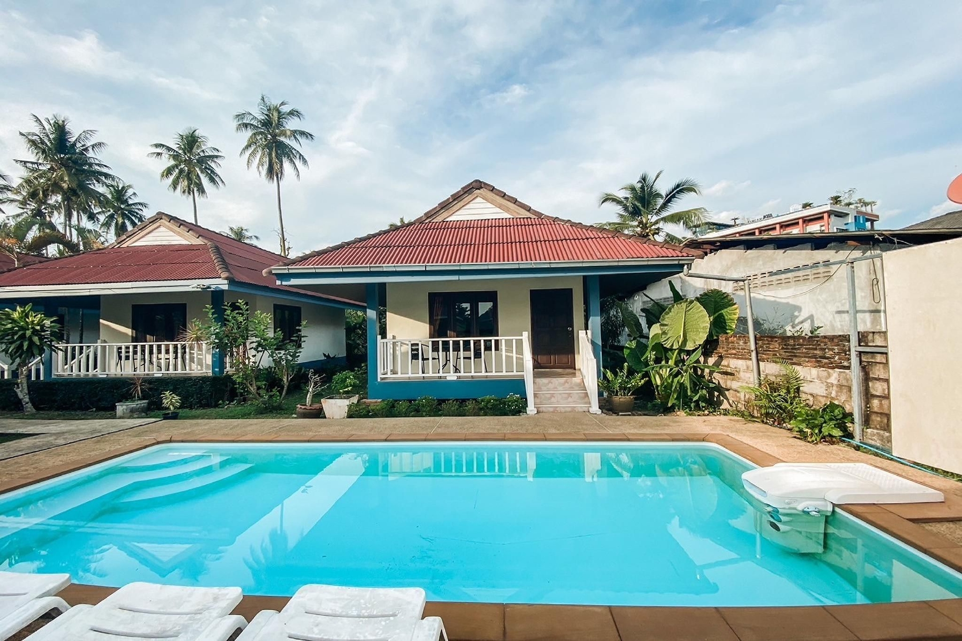 เฮาส์ นัมเบอร์ทู วิลเลจ (House No.2 Village)0