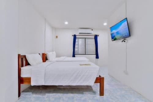 Comfort Triple Room