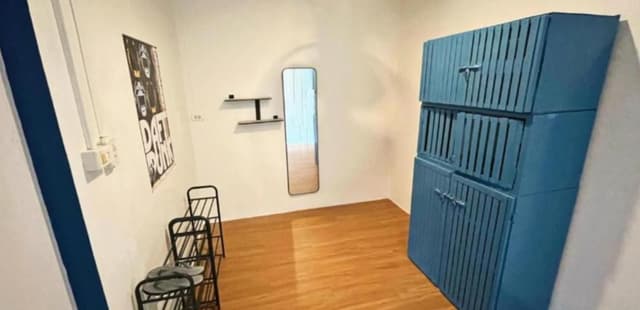 Bed in 8 Bed Mixed Dormitory - shared washroom