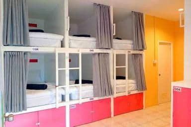 Mixed Dormitory Room
