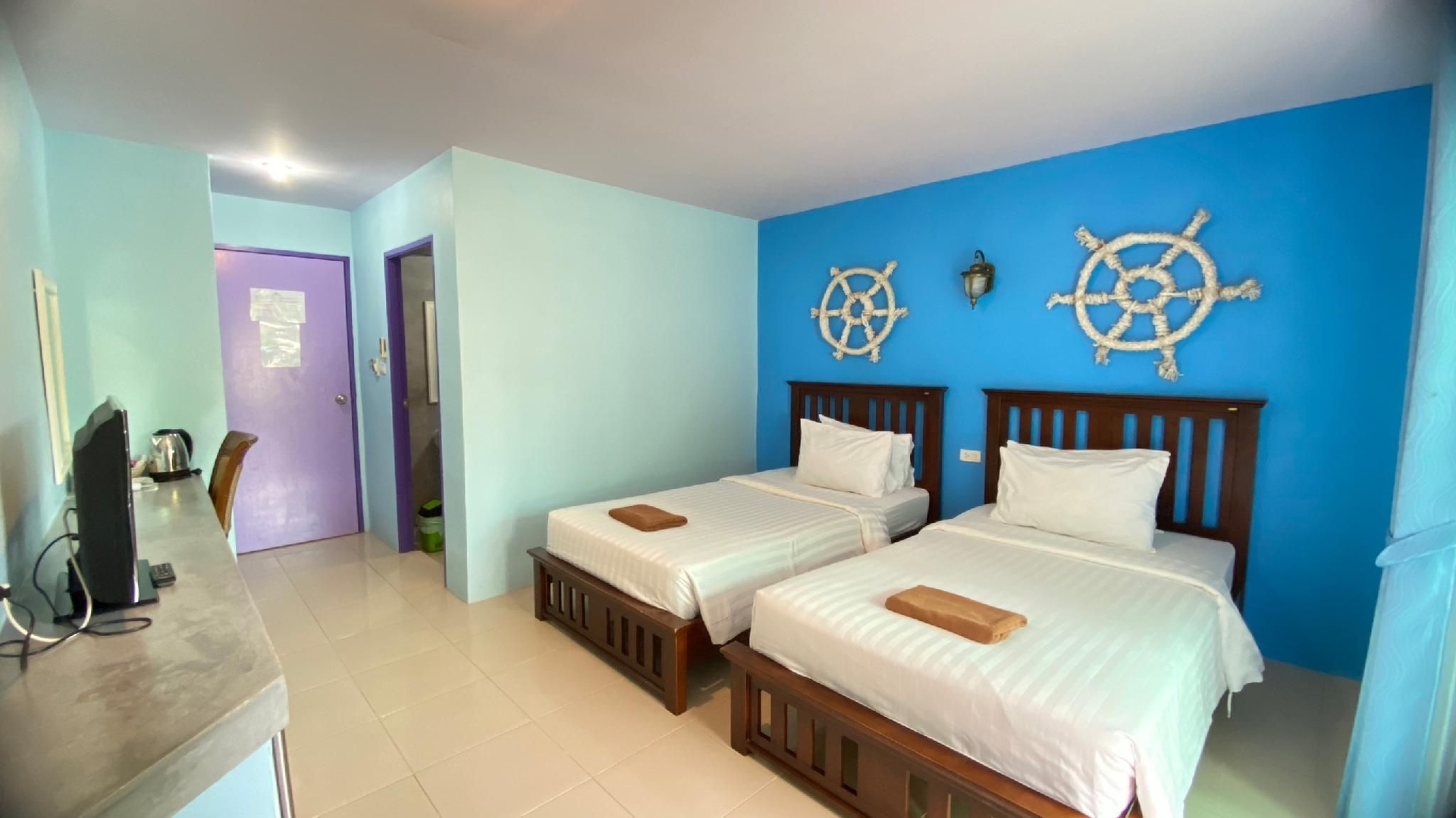 Phi Phi Donchukit Resort2