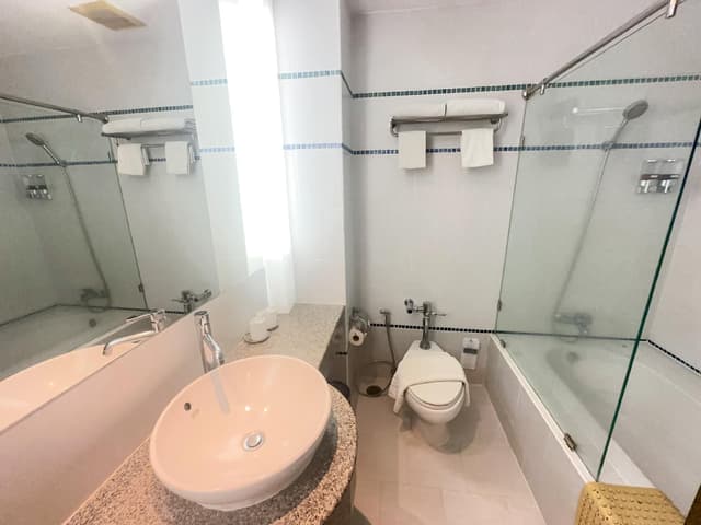 Deluxe Twin Sea View