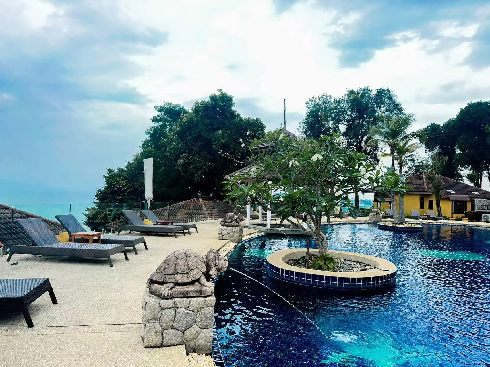 Supalai Scenic Bay Resorts and Spa Sale by Dayuu Supalai Scenic Bay Resorts and Spa Sale by Dayuu