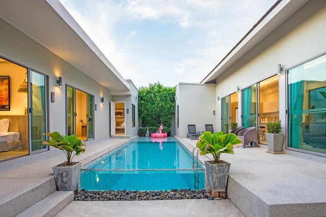 4-Bedroom Villa with Private Pool