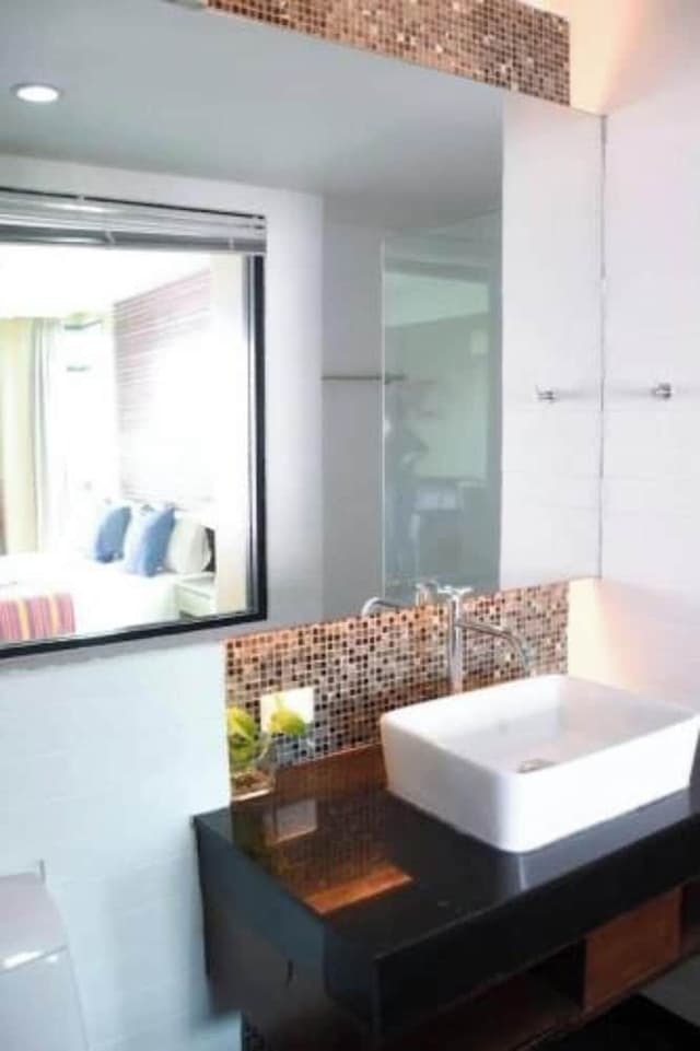Deluxe Double with Bathtub