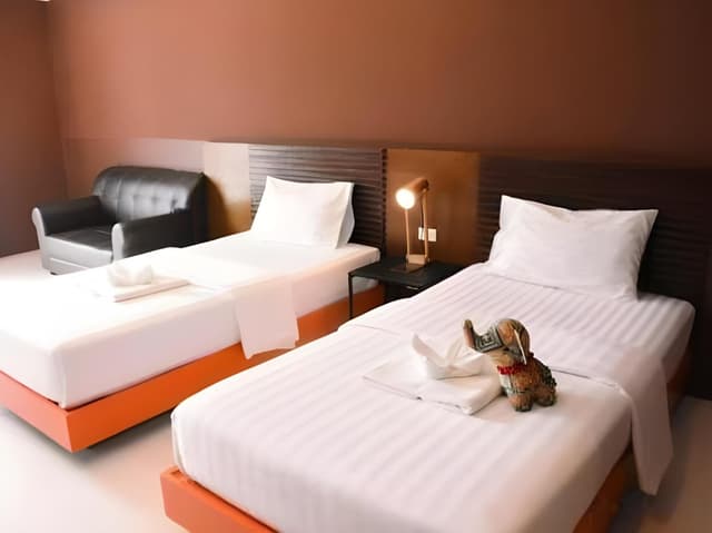 Standard Twin Room