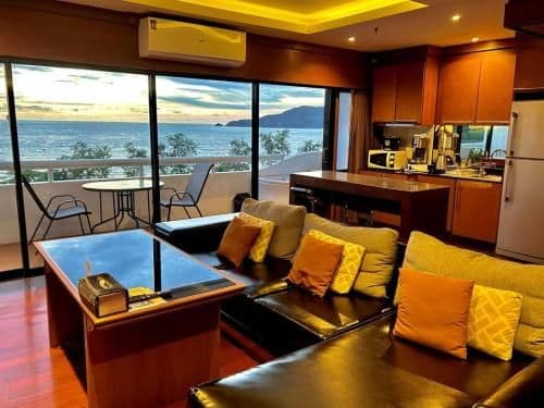 Two-Bedroom Apartment with Sea View