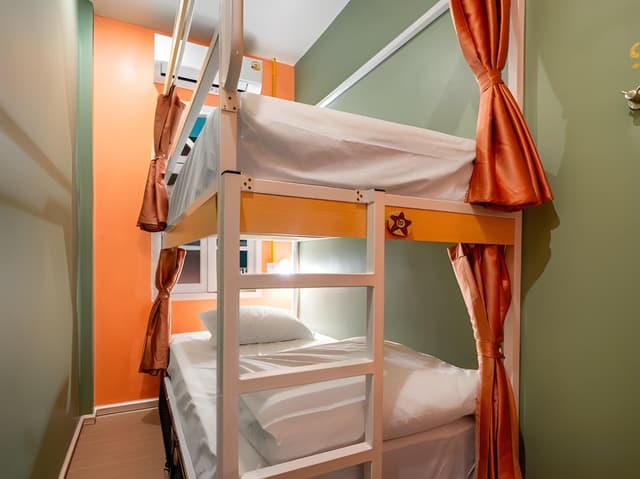 Private Budget 2-bed Room (Whole)
