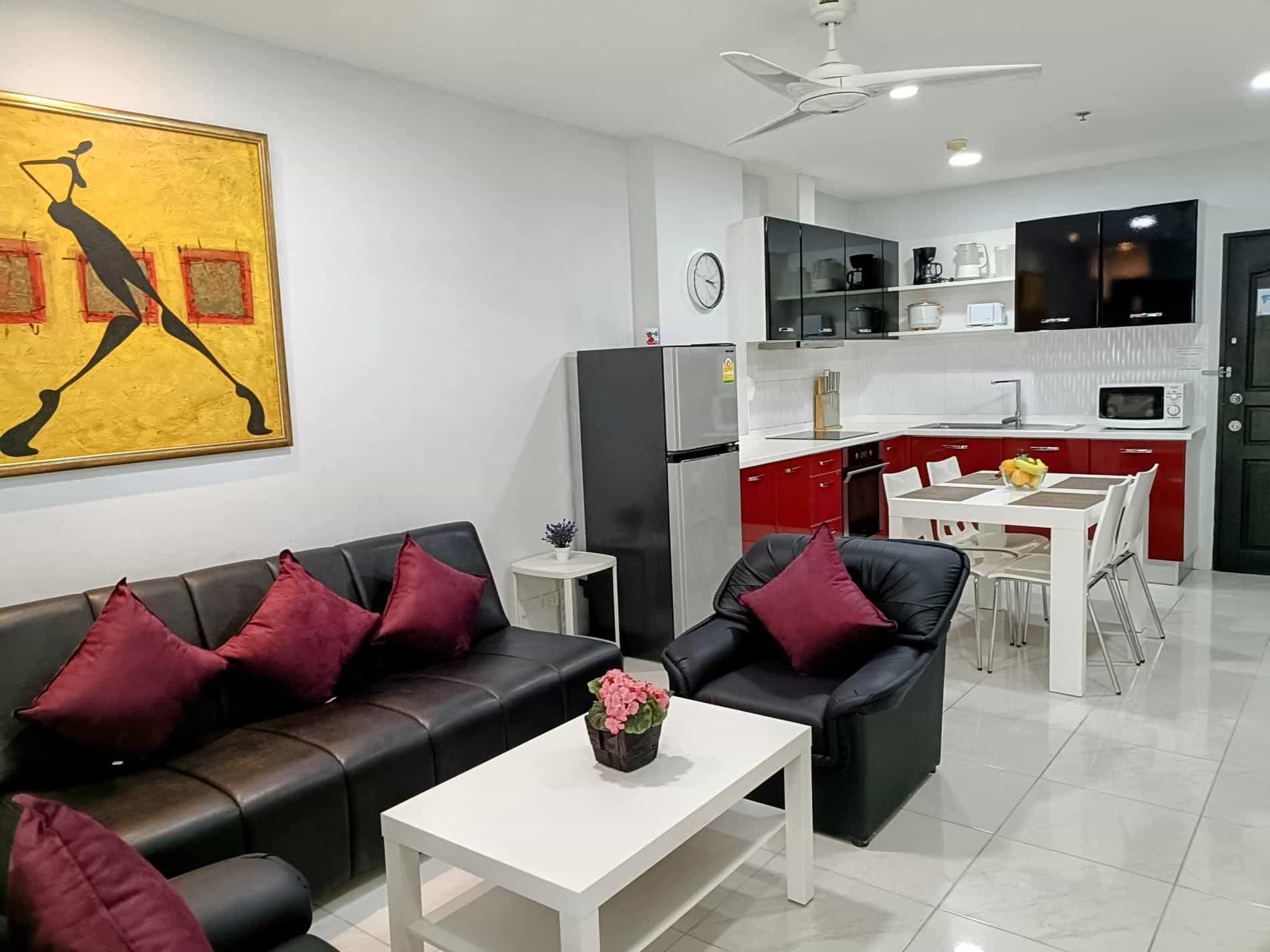 Central Patong apartment, close to everything! Central Patong apartment, close to everything!