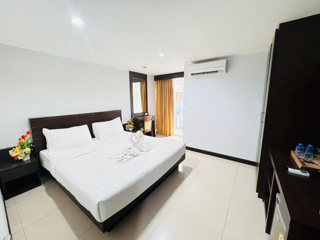 Deluxe Double Room with Balcony