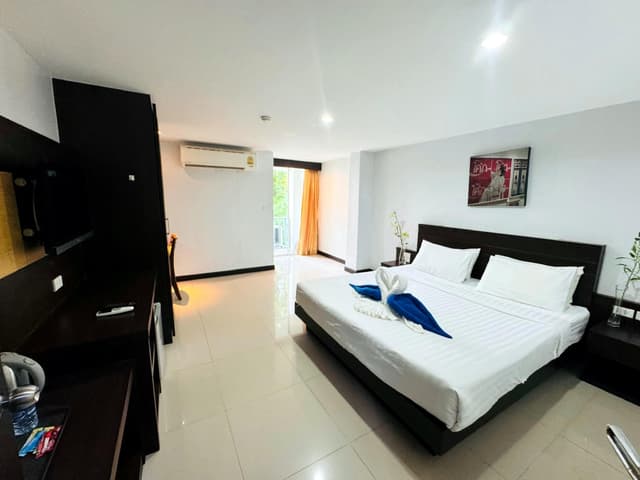 Deluxe Double Room with Balcony