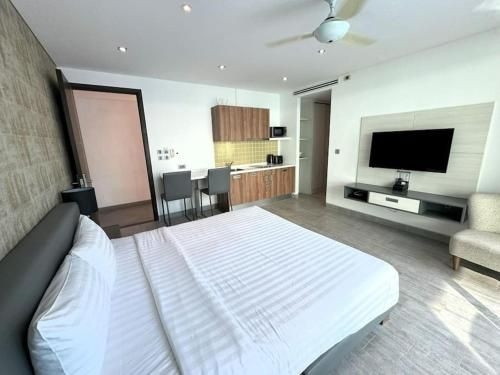 สตูดิโอ อพาร์ตเมนต์ (Direct pool access studio at Twin Sands Resort)1