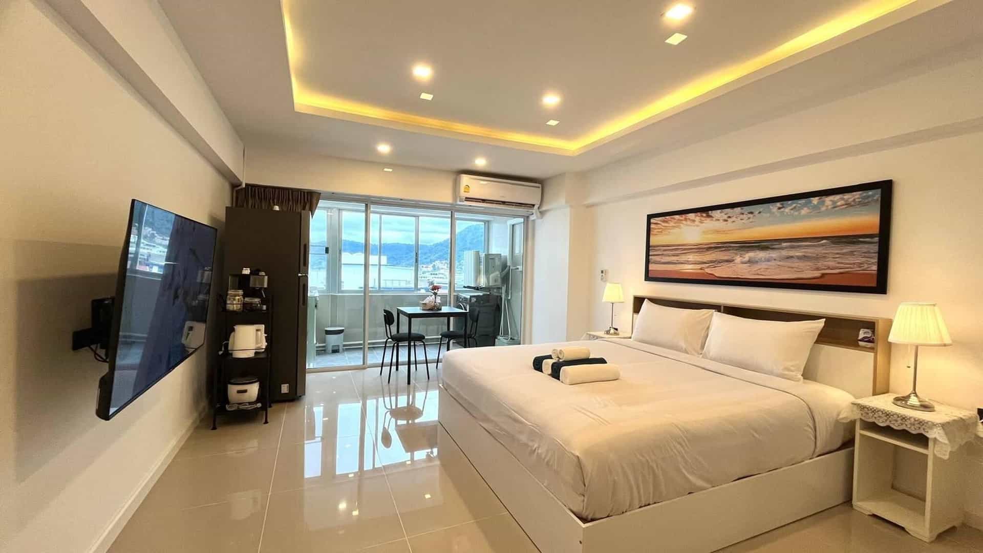 Partial Seaview Studio on 11 Floor near JungCeylon, Arab Street, Bangla Street Partial Seaview Studio on 11 Floor near JungCeylon, Arab Street, Bangla Street