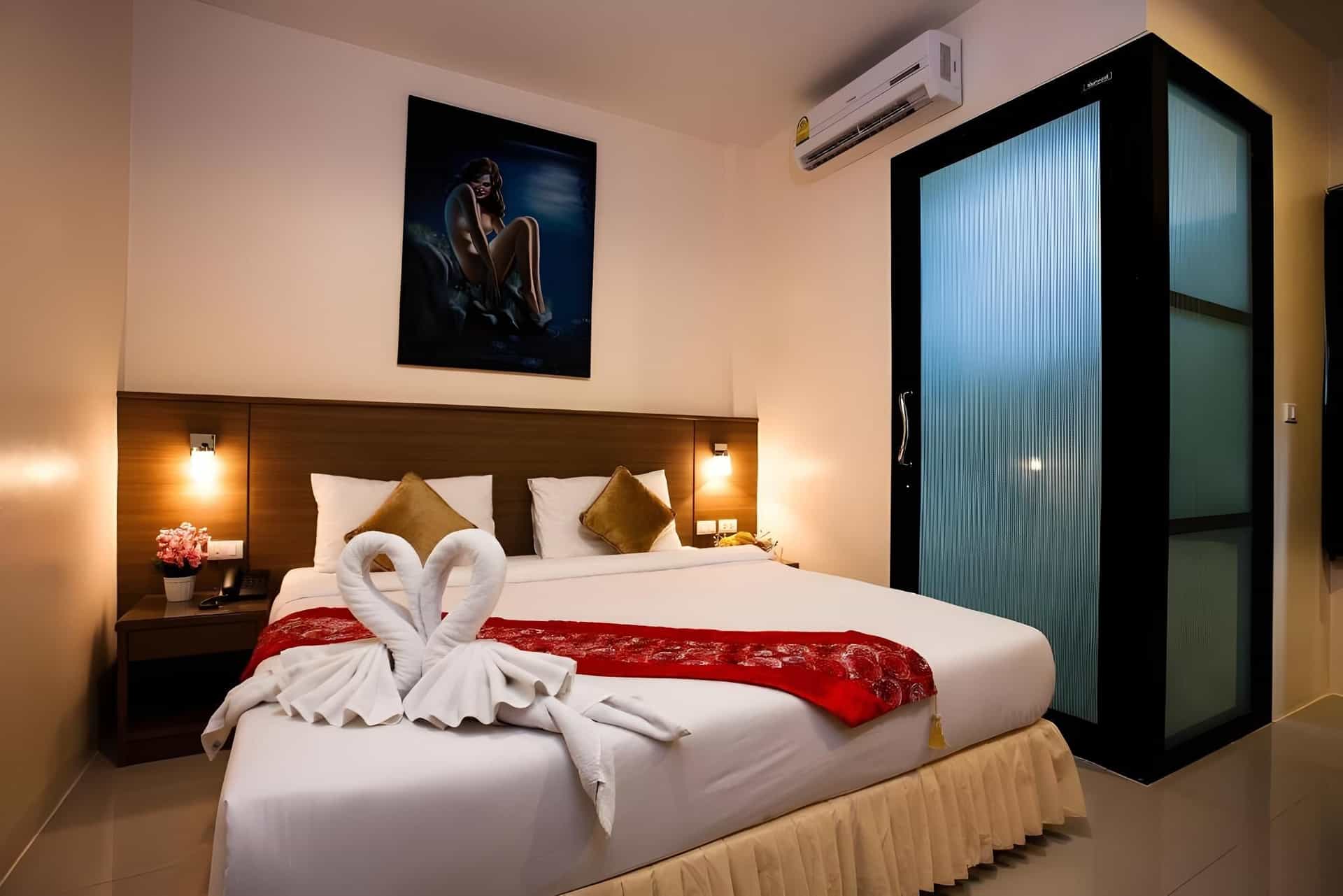 Royal Waves Hotel Royal Waves Hotel