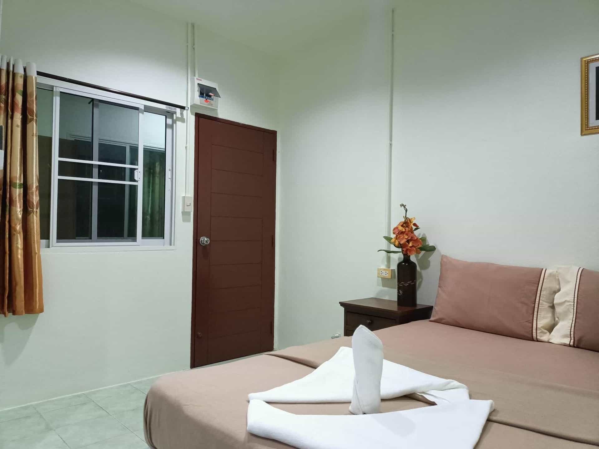 Kata S.T House 2 Kata S.T House 2