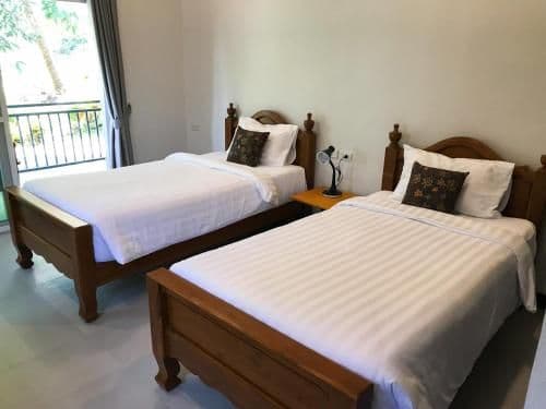 Deluxe Garden View Room