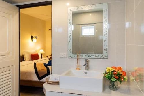 Twin Room for 2 People - Non-Smoking