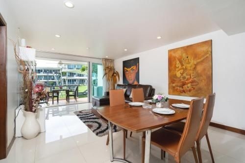 จังเกิ้ล วิว อพาร์ตเมนต์ อี 107 ฟอร์ 3 กะรอน บัทเทอร์ฟลาย (Jungle View Apartment E107 for 3, Karon ButterFly)0