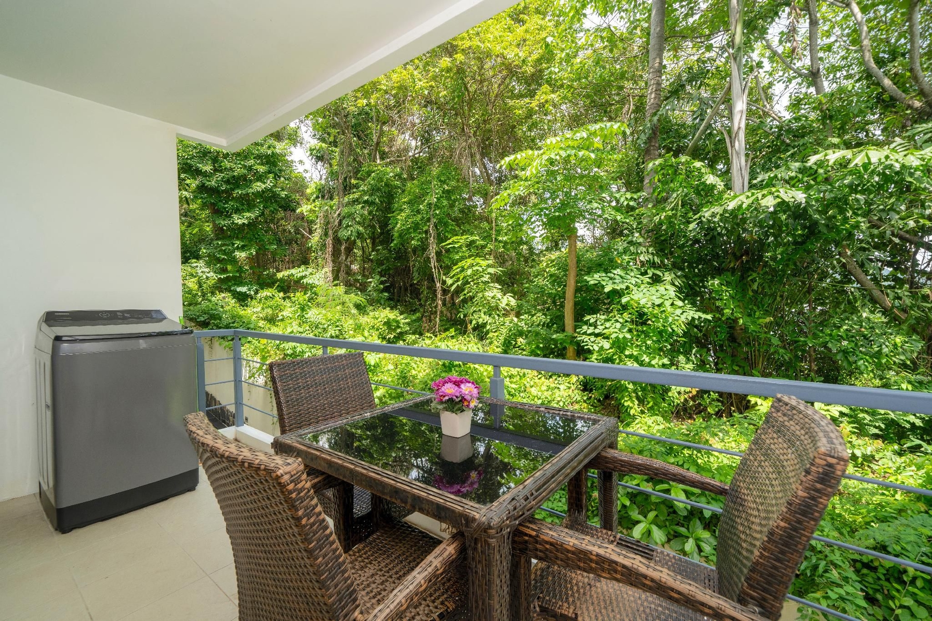 จังเกิ้ล วิว อพาร์ตเมนต์ อี 107 ฟอร์ 3 กะรอน บัทเทอร์ฟลาย (Jungle View Apartment E107 for 3, Karon ButterFly)3