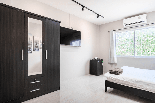 Standard Double Room - Non-Smoking