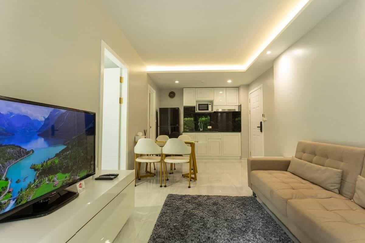 Great Location everything you need walking c124 Great Location everything you need walking c124