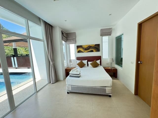 Deluxe Apartment, 2 Bedrooms, Pool View