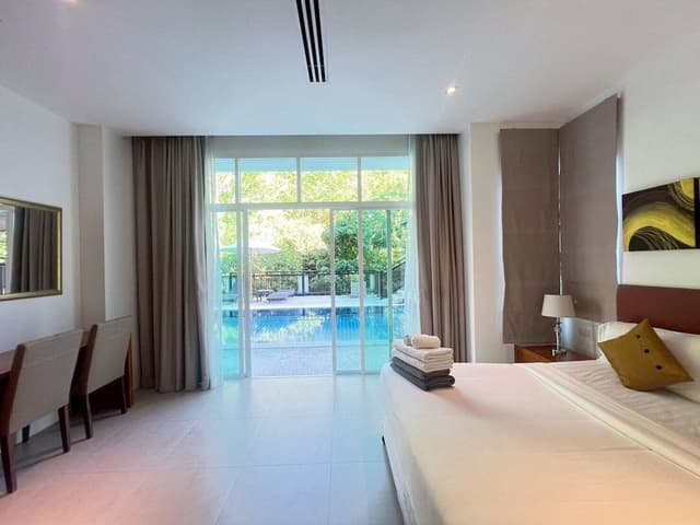 Deluxe Apartment, 2 Bedrooms, Pool View