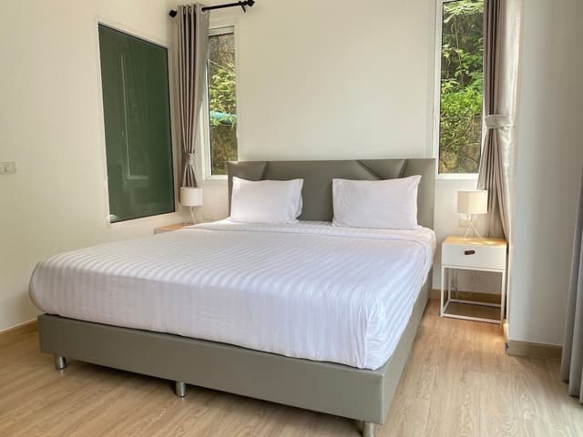 Deluxe Apartment, 2 Bedrooms, Mountain View, Mountainside