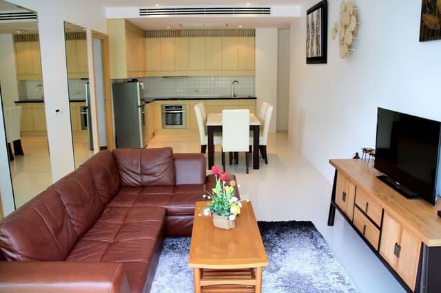 Luxury Apartment, 2 Bedrooms, Pool View, Mountainside