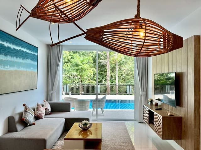 Luxury Apartment, 2 Bedrooms, Pool View, Mountainside