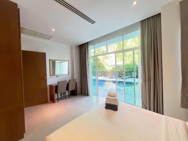 Deluxe Apartment, 2 Bedrooms, Pool View