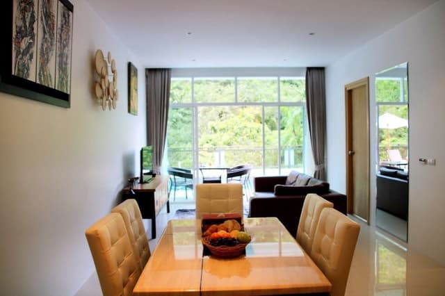 Luxury Apartment, 2 Bedrooms, Pool View, Mountainside