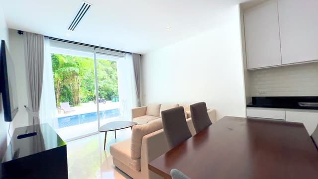 Luxury Apartment, 2 Bedrooms, Pool View, Mountainside
