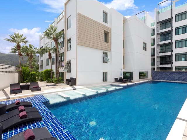 2 Bedroom Suite