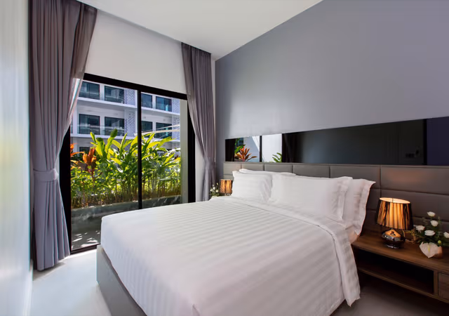 Tropical Plantation Suite
