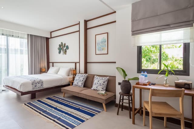 Deluxe King Room