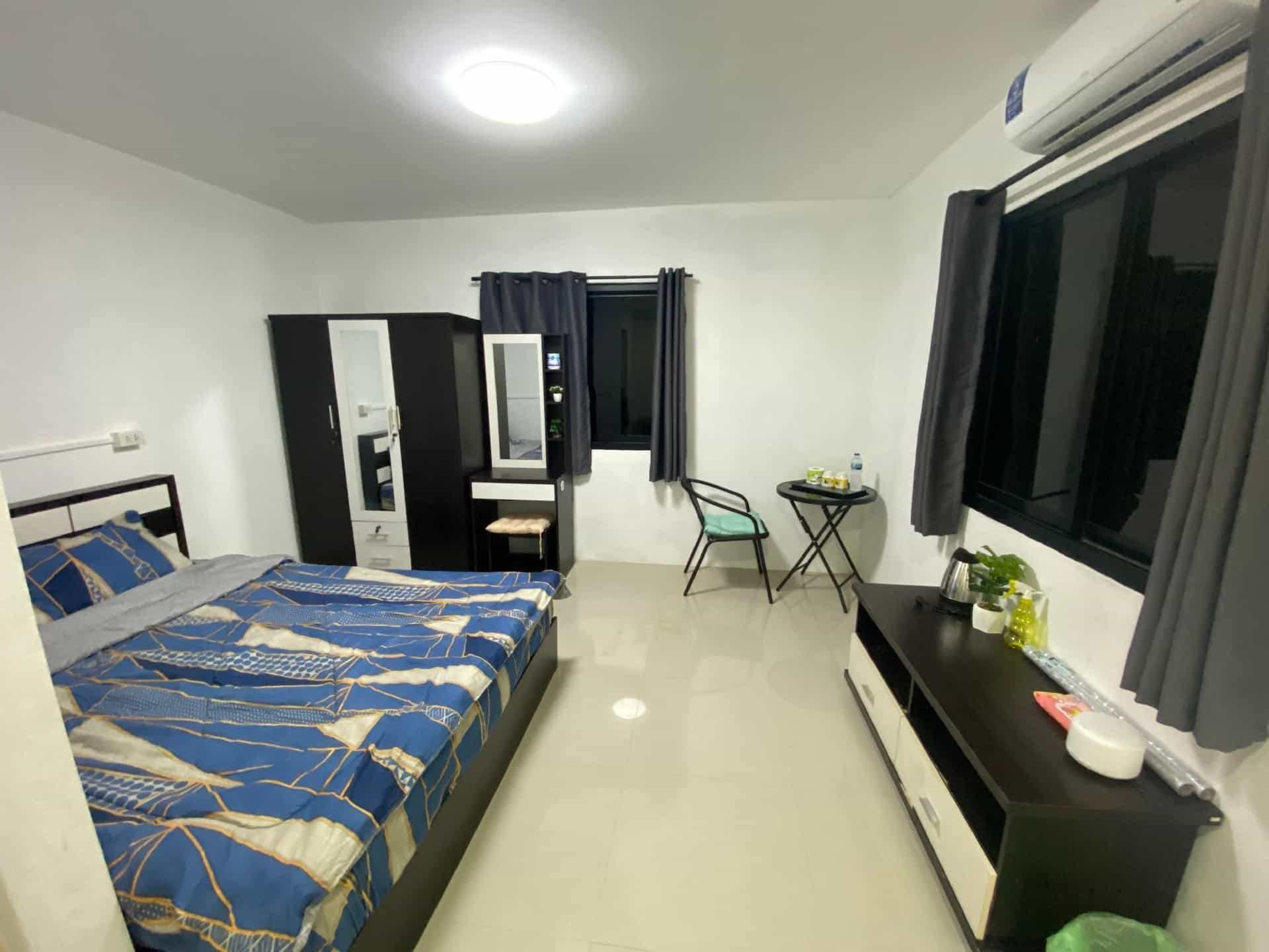 84 Bar & Guest House Room:3 84 Bar & Guest House Room:3