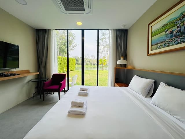Deluxe Villa