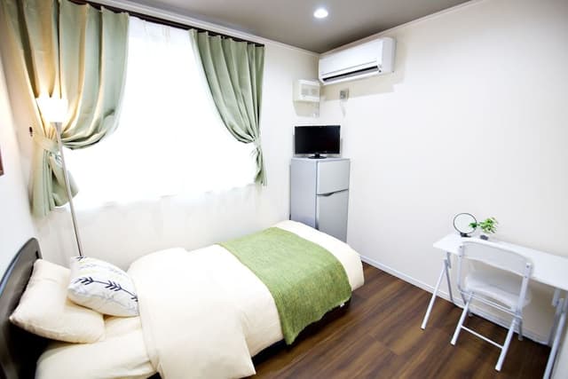 Private Vacation Home with 11 Rooms