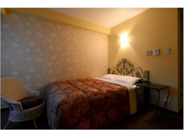 Standard Double Bed Non-Smoking For 1Person