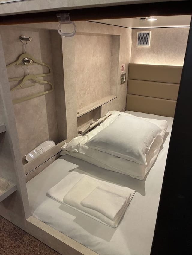Shared Dormitory, All gender, Non Smoking